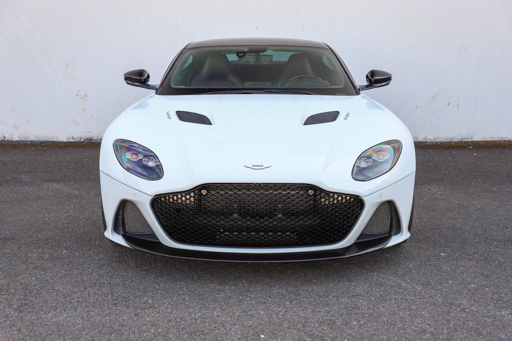 Used 2019 Aston Martin DBS Superleggera RWD image 15