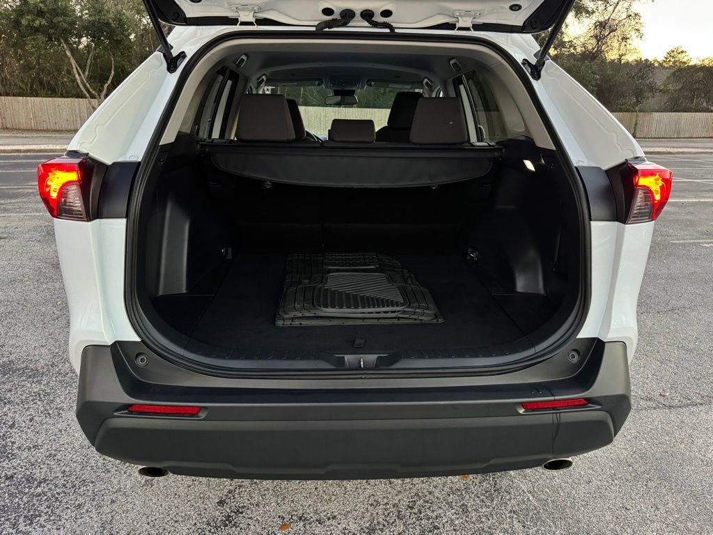 Used 2024 Toyota RAV4 XLE image 14