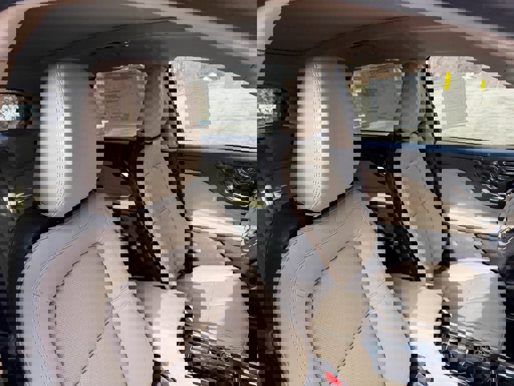 New 2026 Lincoln Corsair Premiere image 23