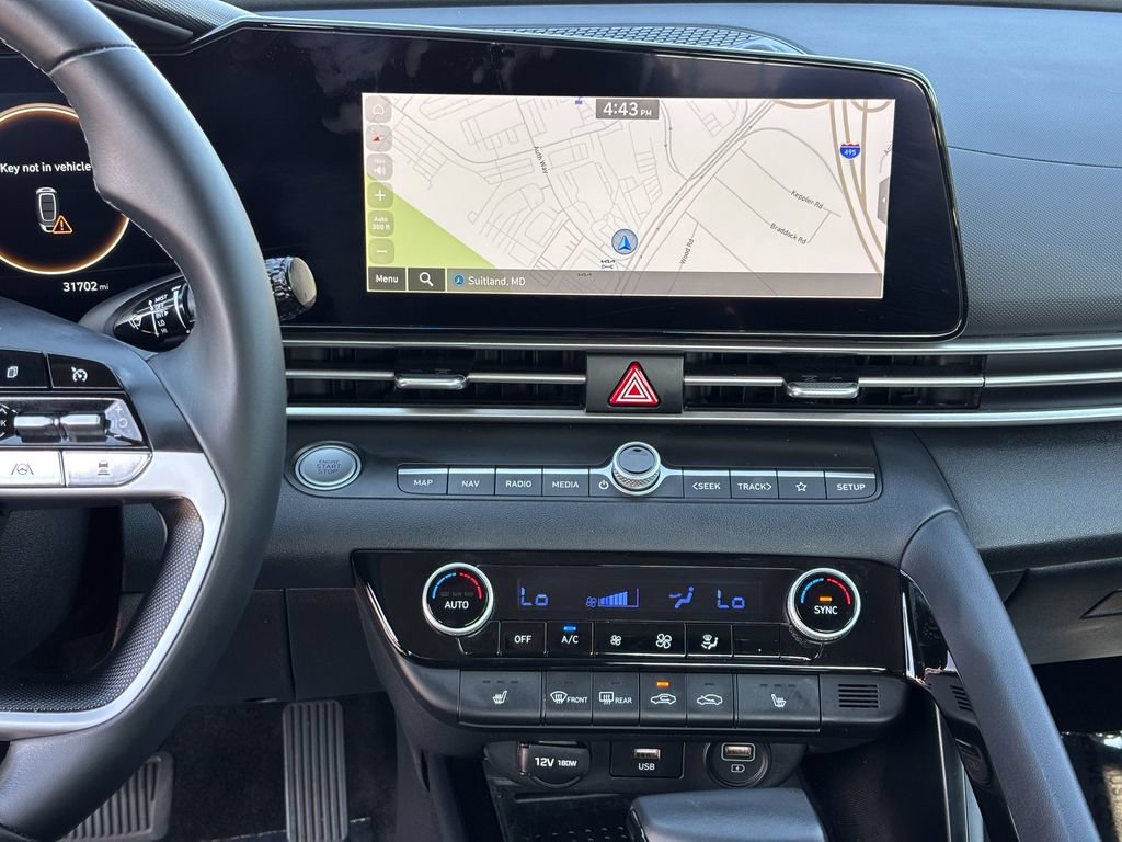 Used 2023 Hyundai Elantra SEL w/ Convenience Package FWD image 24