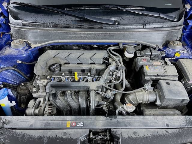 Used 2025 Hyundai Venue SEL FWD image 27