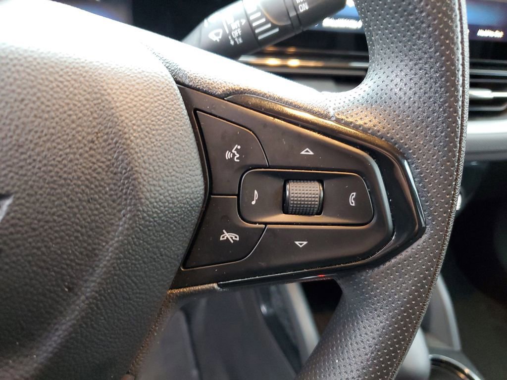 Used 2024 Chevrolet TrailBlazer LT image 16