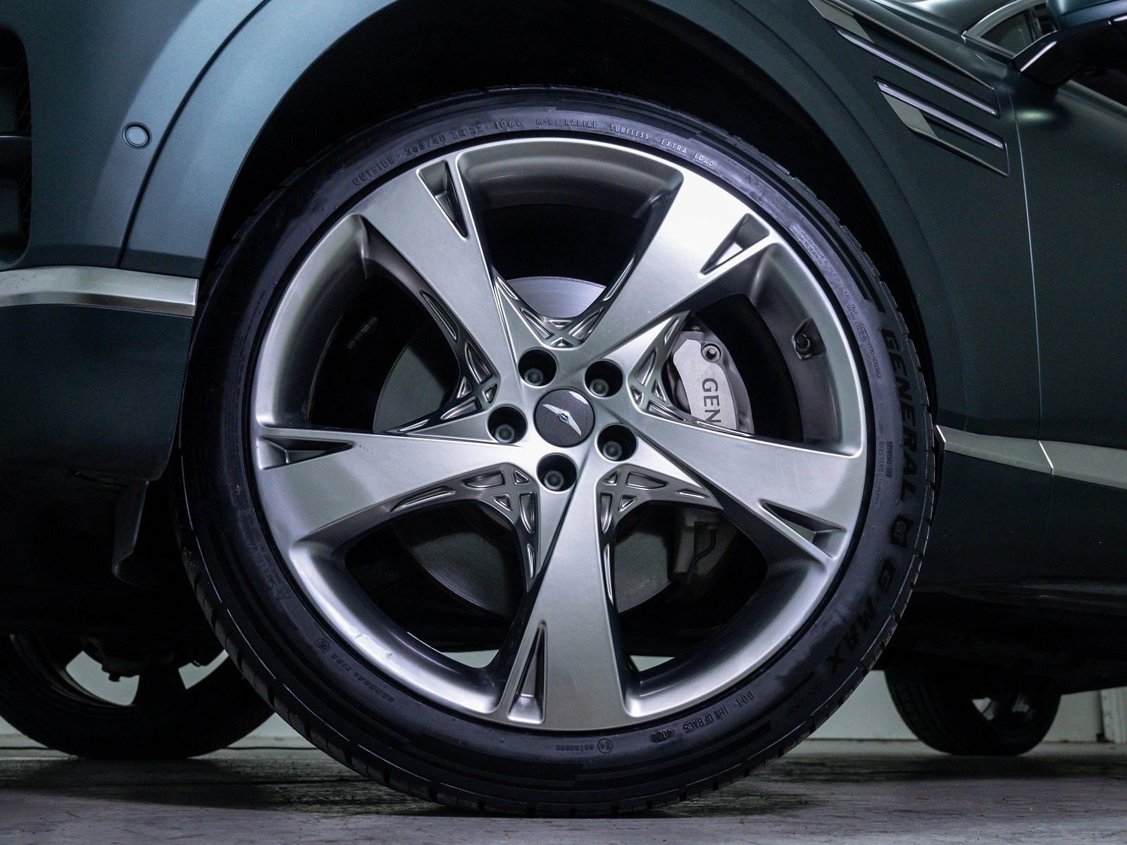 Used 2023 Genesis GV80 3.5T w/ Prestige Matte Package image 6