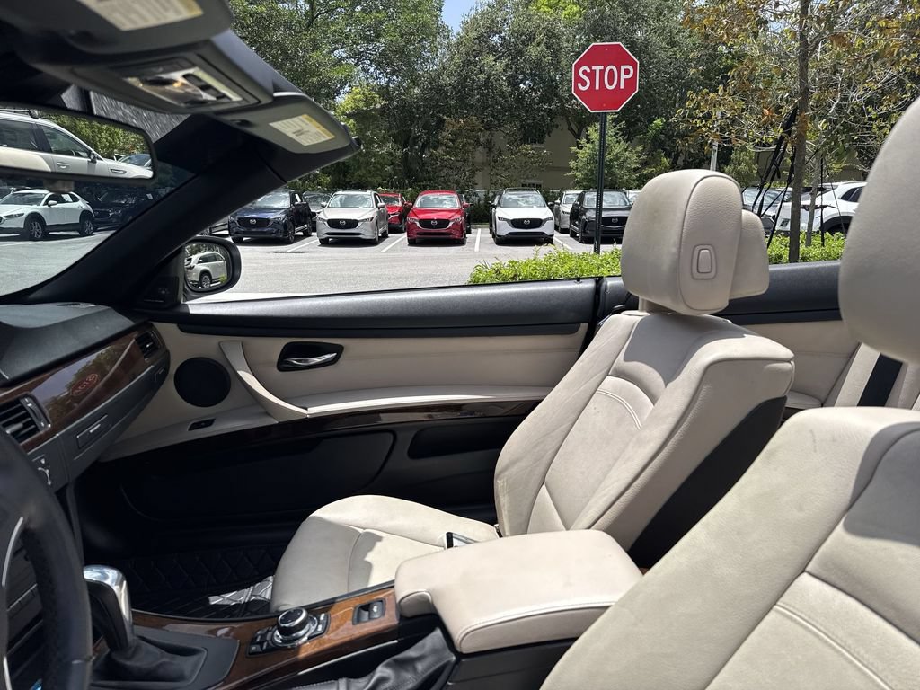 Used 2012 BMW 328i Convertible RWD image 19