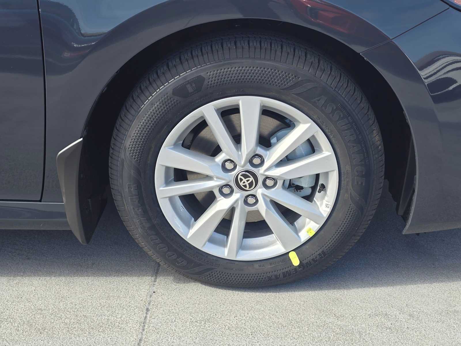 New 2026 Toyota Camry LE w/ Convenience Package FWD image 9