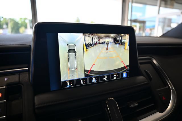 Used 2023 Chevrolet Tahoe High Country AWD/4WD image 19