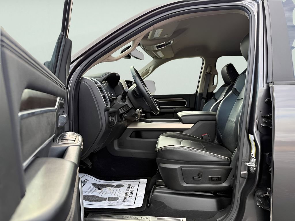 Used 2022 RAM 2500 Laramie image 31