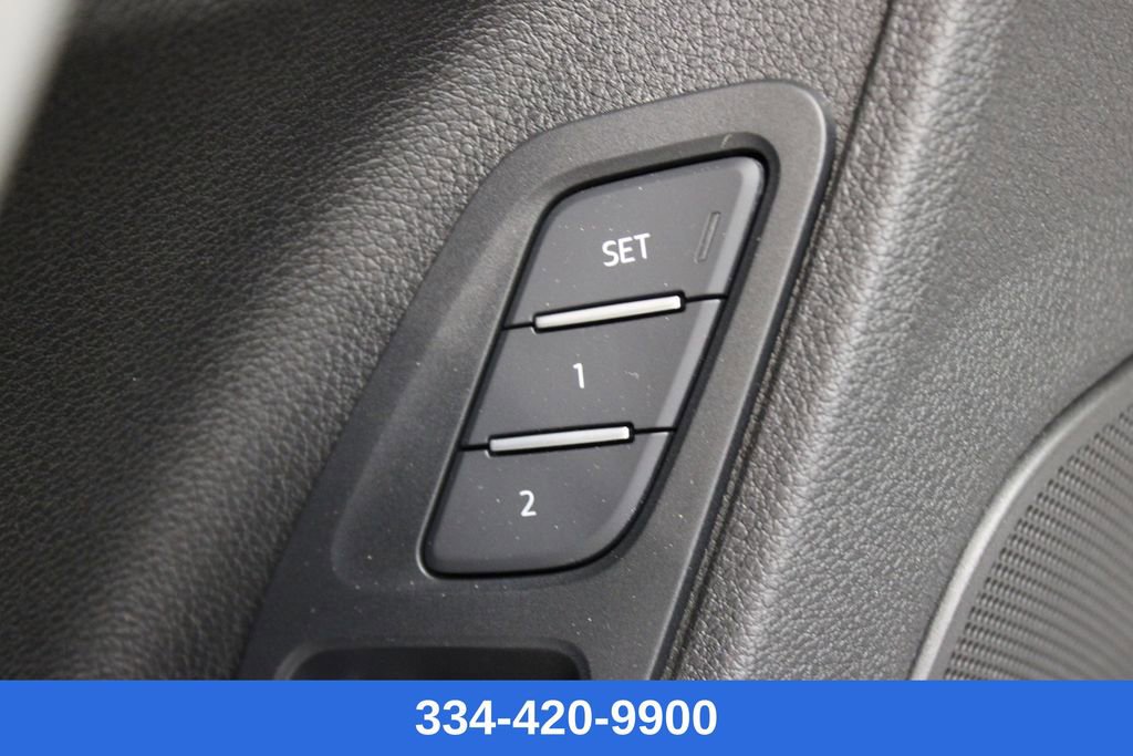 New 2025 Audi Q3 2.0T Premium Plus image 16