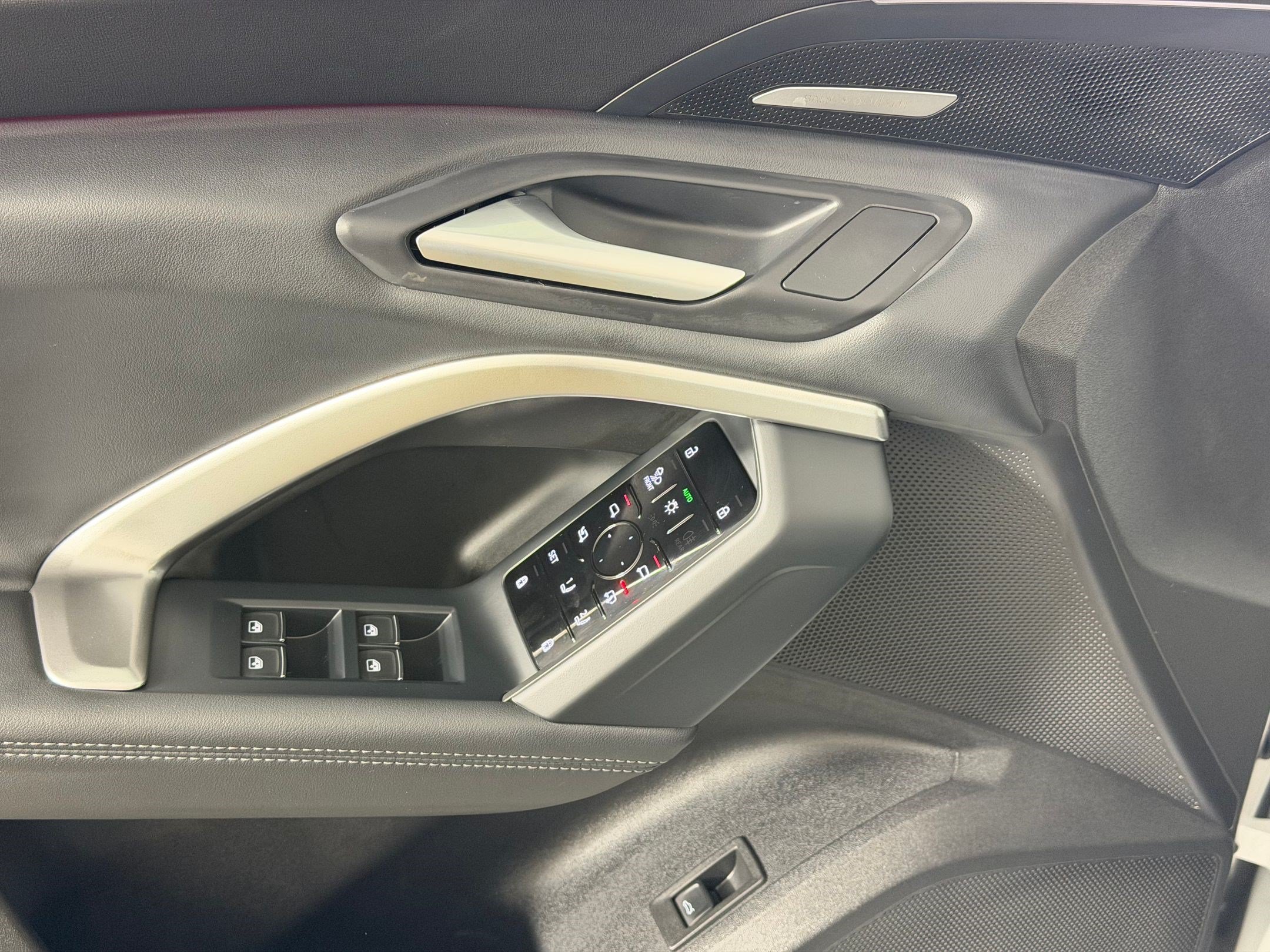 New 2026 Audi Q5 Premium Plus AWD/4WD image 13