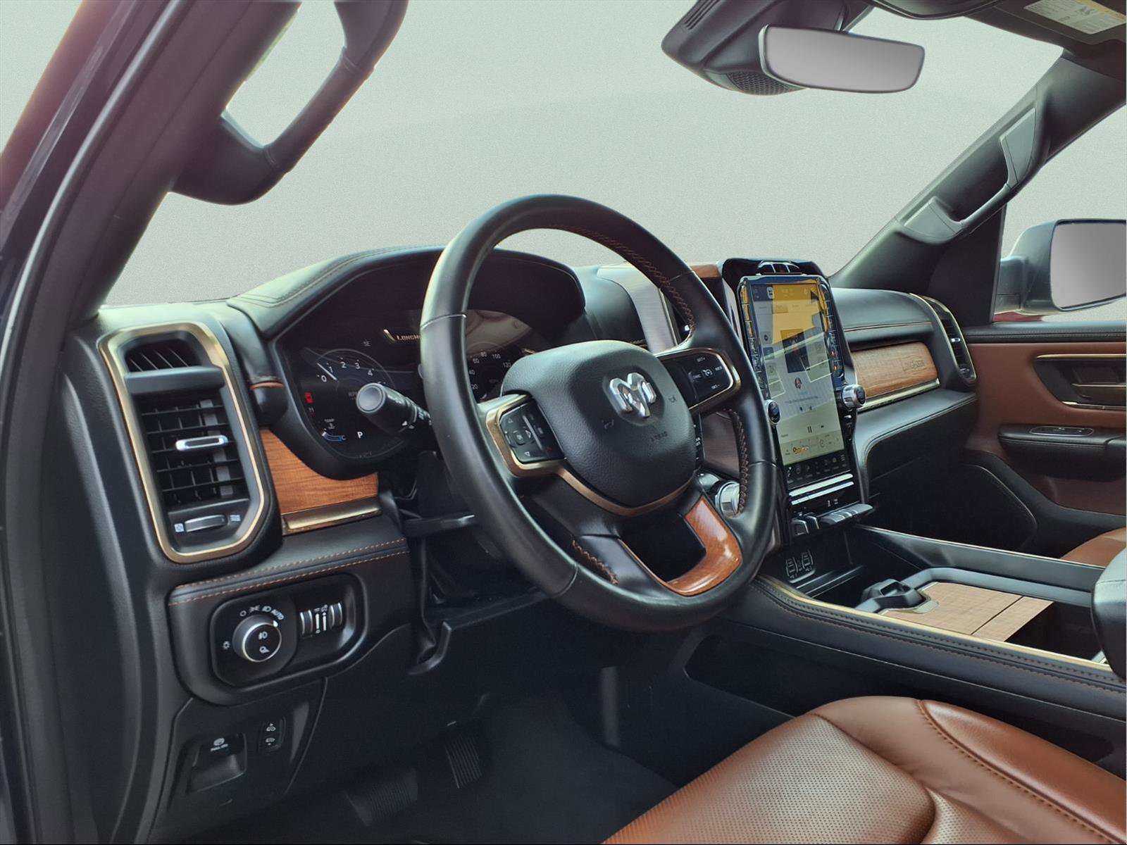 Used 2023 RAM 1500 Limited w/ Body Color Bumper Group image 11