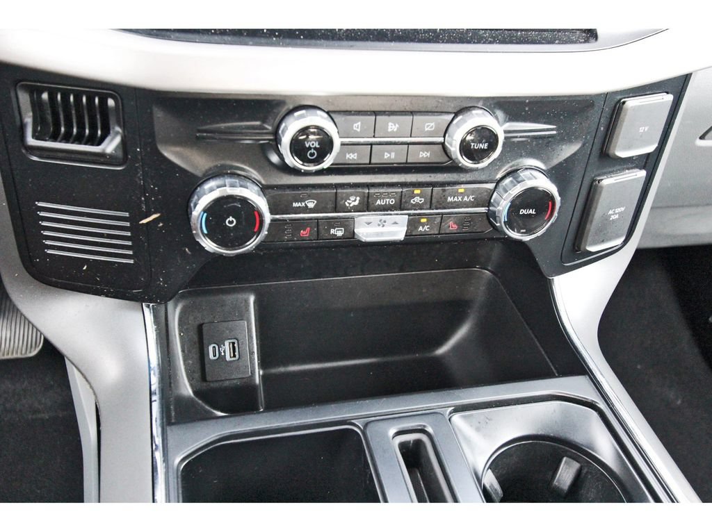 Used 2023 Ford F150 Lightning XLT AWD/4WD image 26