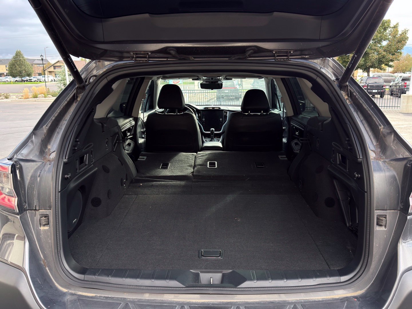 Used 2023 Subaru Outback Touring XT AWD/4WD image 31