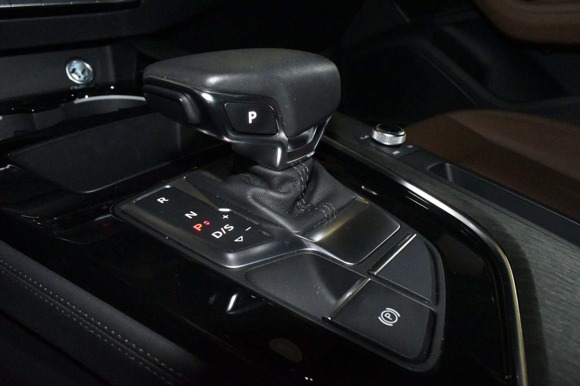 Used 2024 Audi A4 2.0T Premium Plus image 37