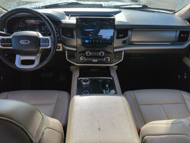 Used 2023 Ford Expedition Max XLT AWD/4WD image 30