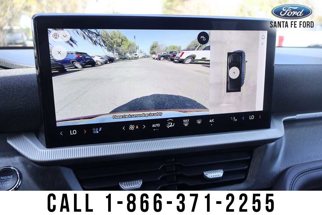 Used 2025 Ford Explorer Platinum image 31