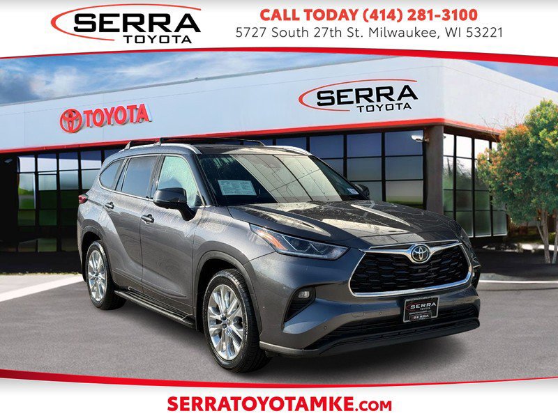 Used 2023 Toyota Highlander Limited AWD/4WD image 1