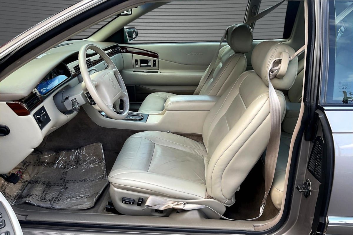Used 1996 Cadillac Eldorado FWD image 19