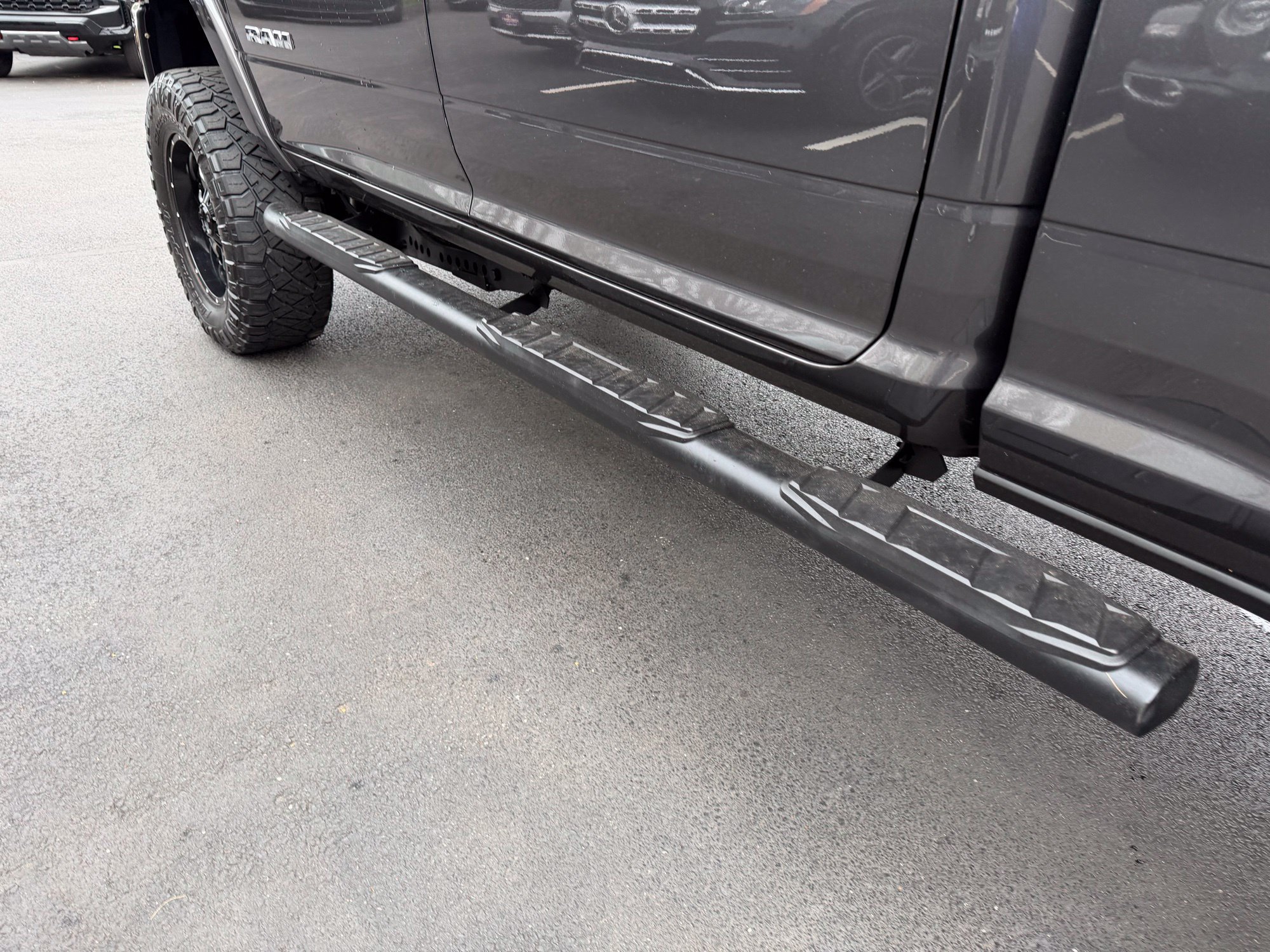 Used 2022 RAM 3500 Laramie AWD/4WD image 16
