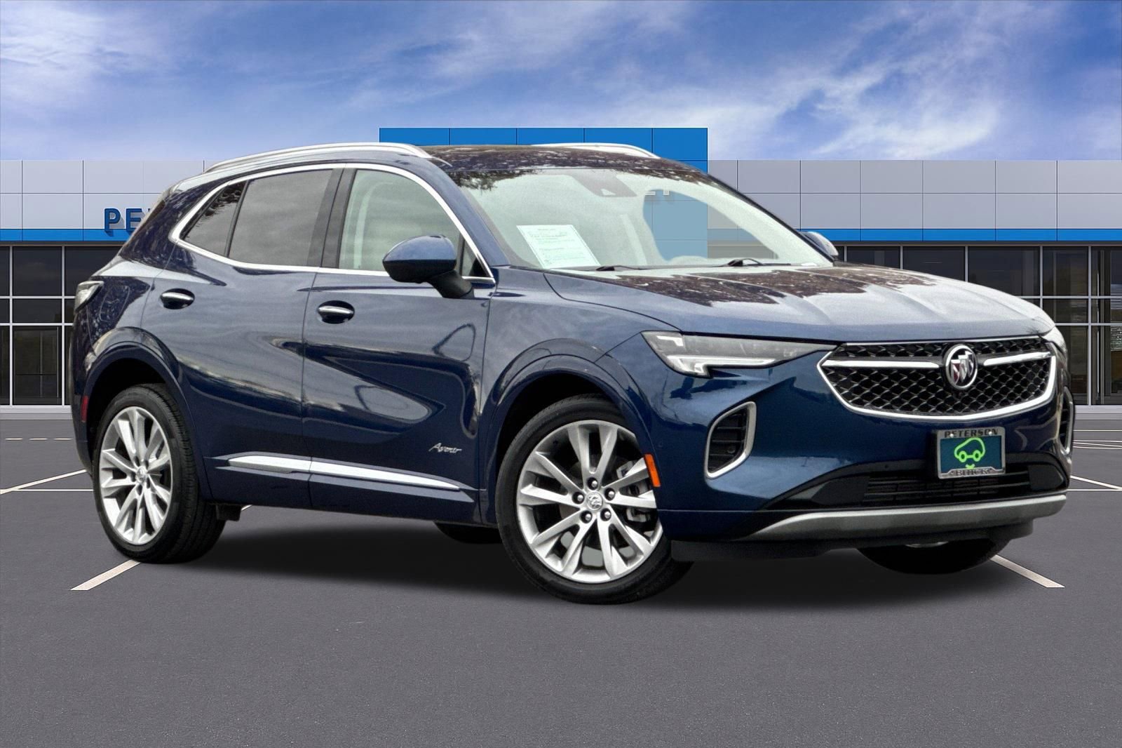 Certified 2023 Buick Envision Avenir image 2