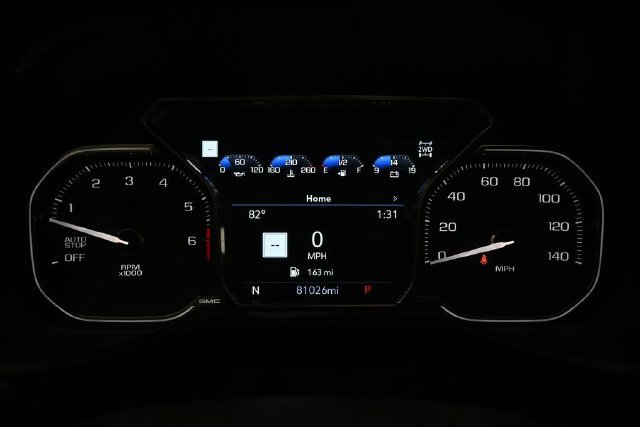 Certified 2021 GMC Yukon Denali w/ Advanced Technology Package AWD/4WD image 9