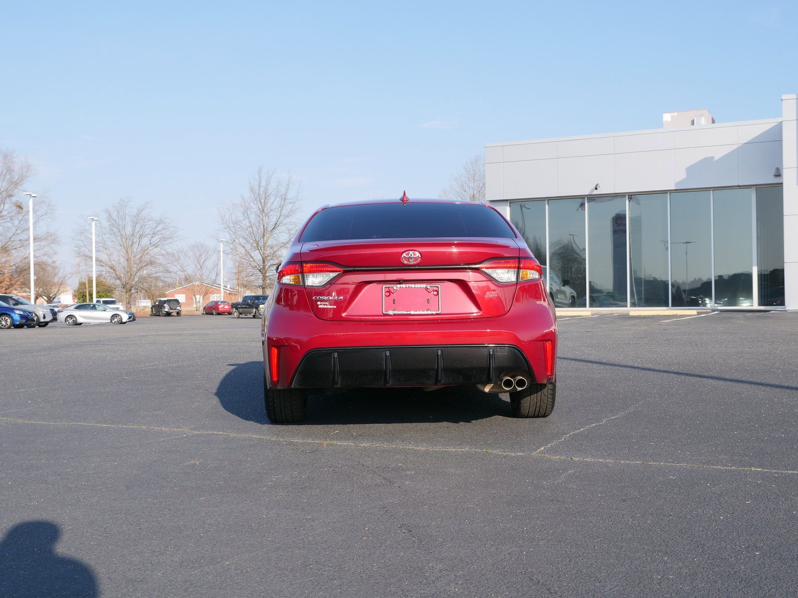 Used 2023 Toyota Corolla SE w/ SE Premium Package image 5