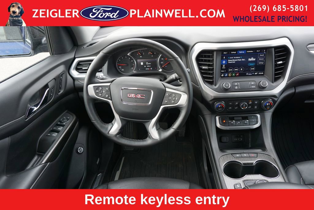 Used 2023 GMC Acadia SLT w/ Elevation Edition image 15