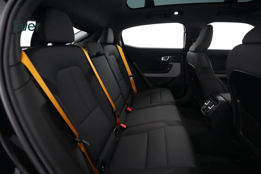 Used 2023 Polestar Polestar 2 w/ Pilot Pack AWD/4WD image 5