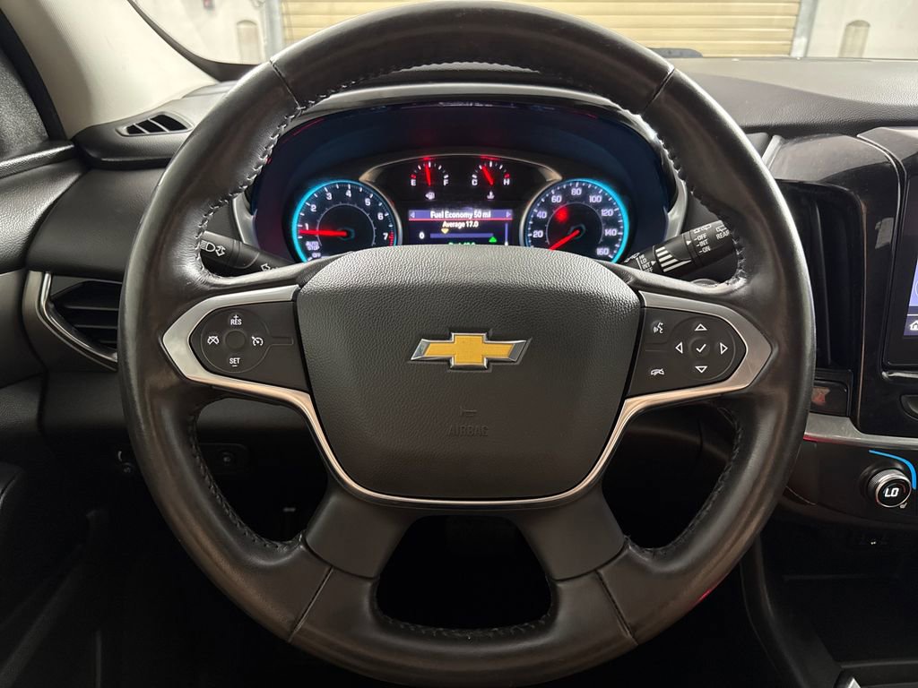 Used 2020 Chevrolet Traverse LT FWD image 15