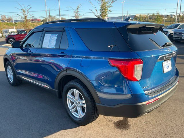 Used 2022 Ford Explorer XLT AWD/4WD image 6