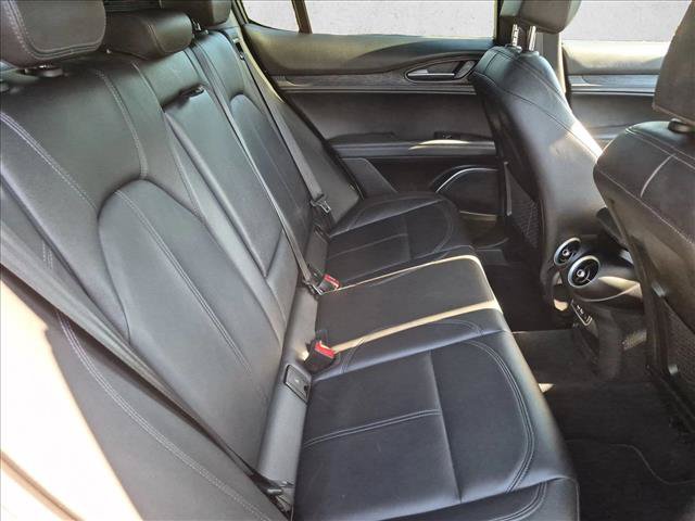 Used 2023 Alfa Romeo Stelvio Sprint AWD/4WD image 20