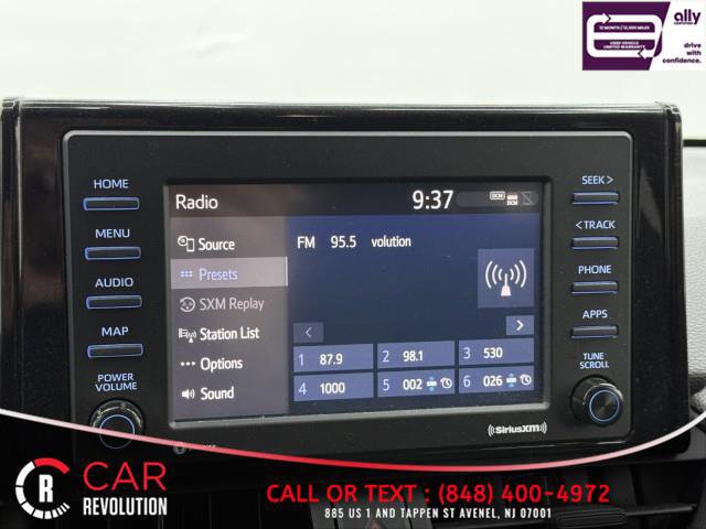 Used 2022 Toyota RAV4 SE w/ Convenience Package image 23