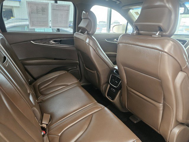 Used 2017 Lincoln MKX Reserve w/ Lincoln MKX Climate Package AWD/4WD image 12