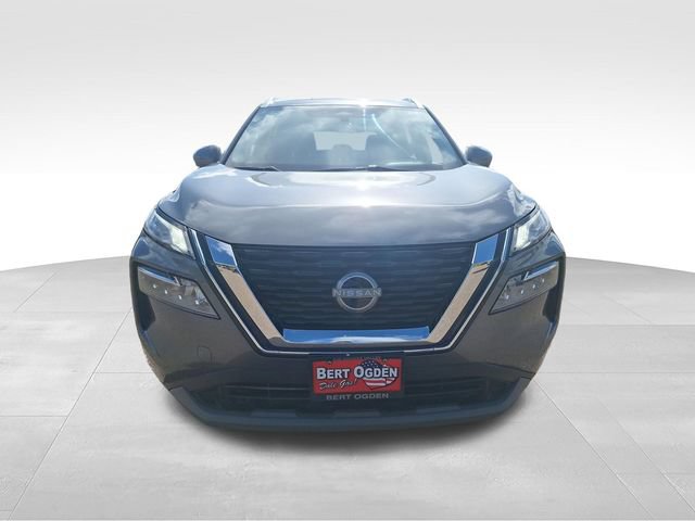 Certified 2023 Nissan Rogue SV w/ SV Premium B Package FWD image 2