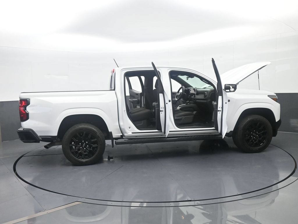 Used 2025 Chevrolet Colorado W/T w/ WT Custom Package RWD image 69