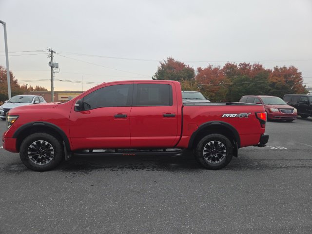 Used 2021 Nissan Titan PRO-4X w/ Pro-4x Convenience Package AWD/4WD image 16