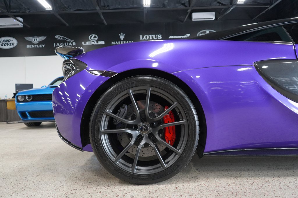 Used 2017 McLaren 570S Coupe RWD image 31