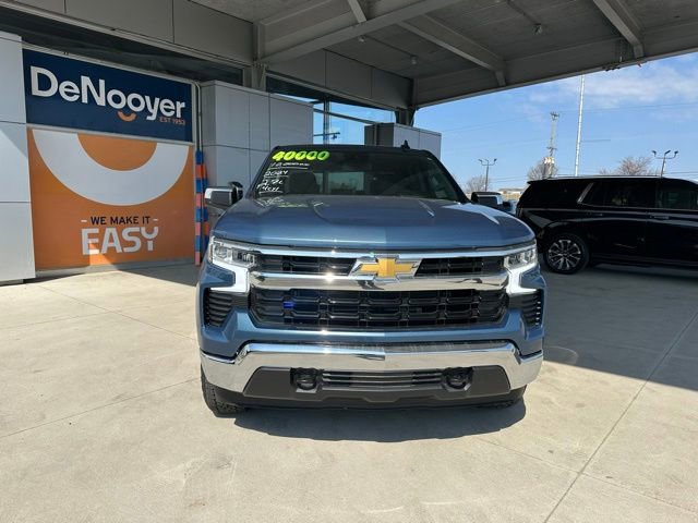 Certified 2024 Chevrolet Silverado 1500 LT image 3