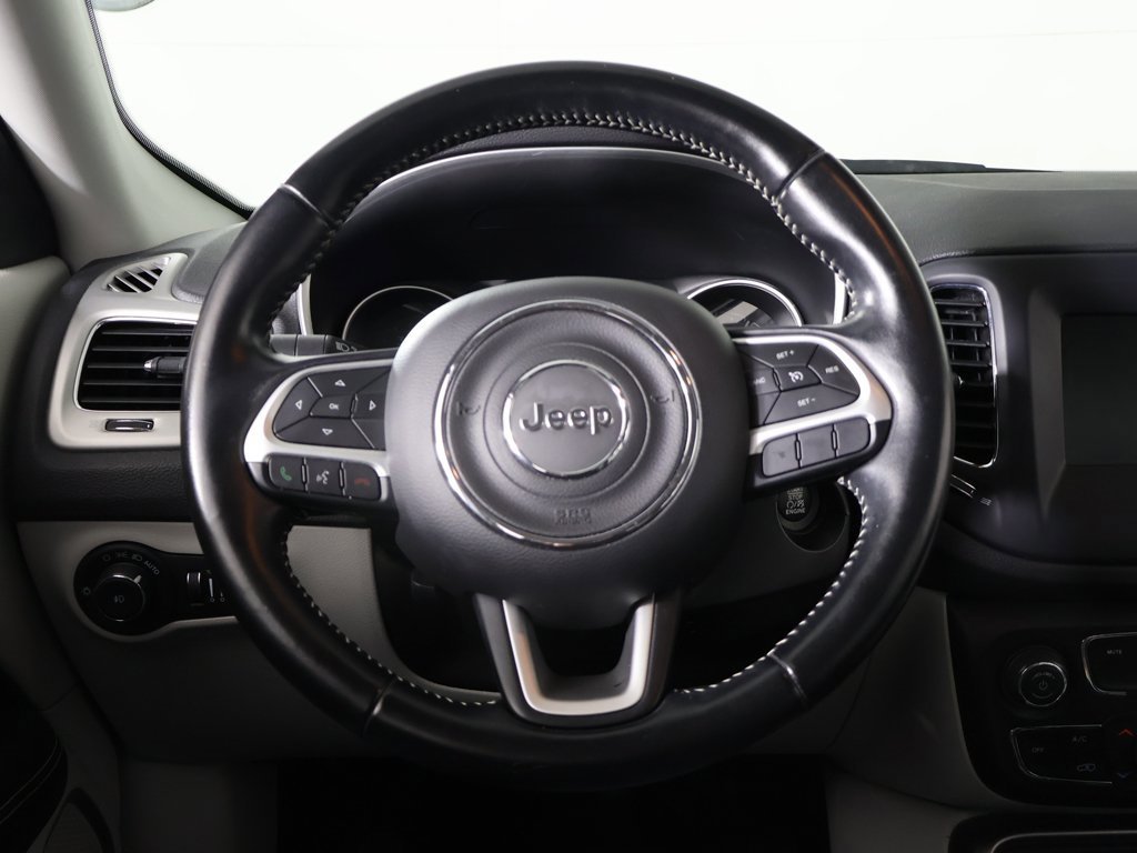 Used 2021 Jeep Compass Latitude image 31