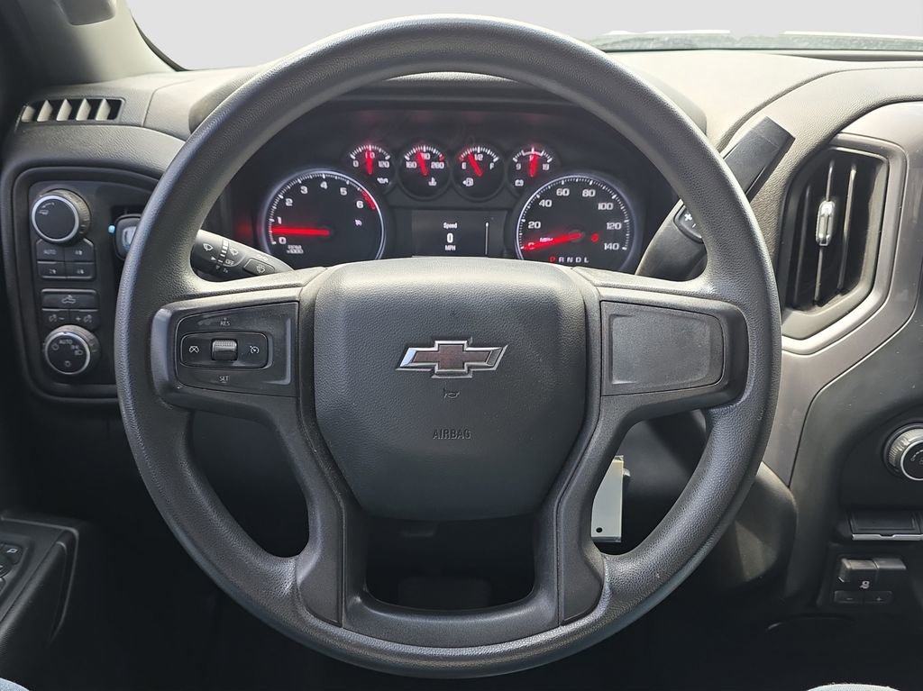 Used 2021 Chevrolet Silverado 1500 Custom Trail Boss AWD/4WD image 9