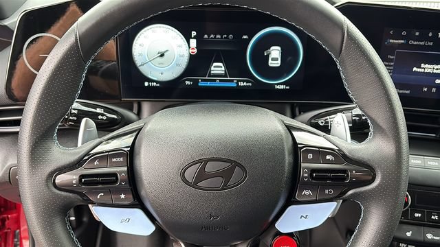 Used 2025 Hyundai Elantra N FWD image 12