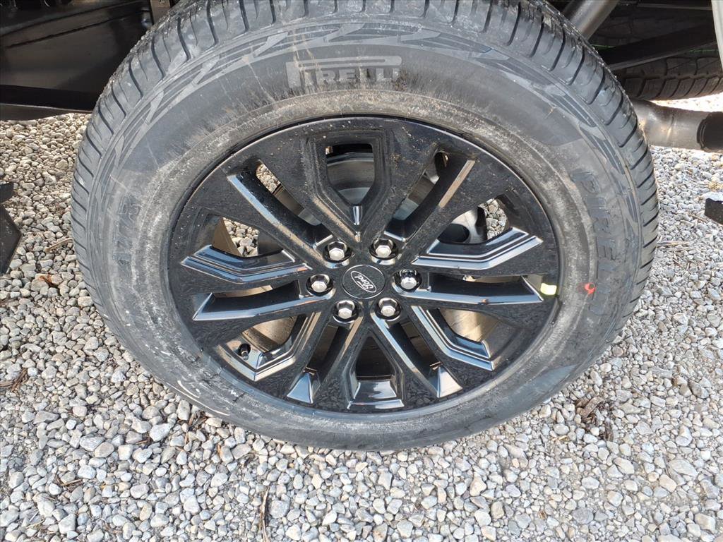 Used 2026 Ford F150 XLT w/ Equipment Group 302A MID image 8