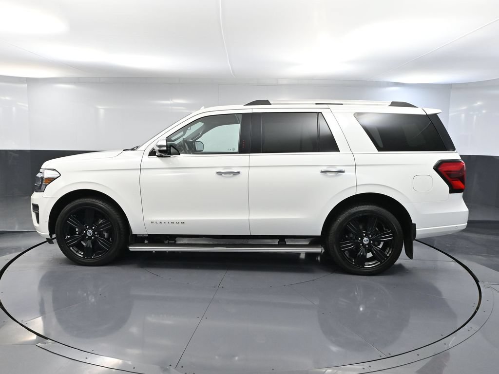 Used 2024 Ford Expedition Platinum AWD/4WD image 9