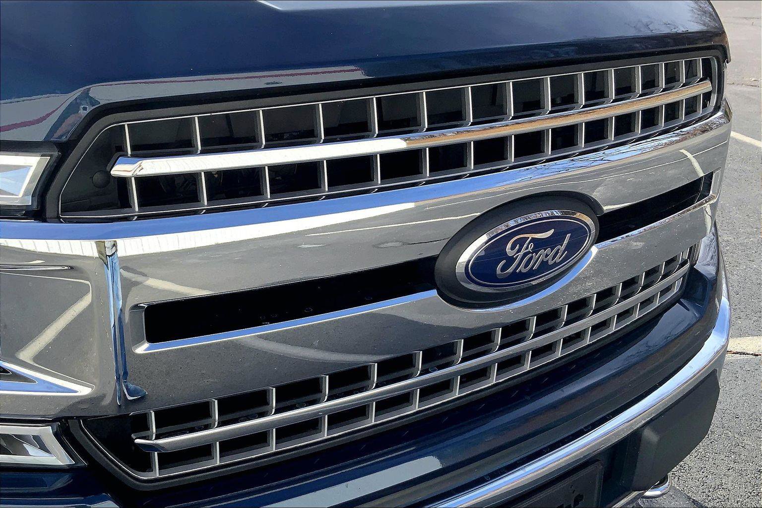 Used 2019 Ford F150 XLT w/ Equipment Group 302A Luxury image 26