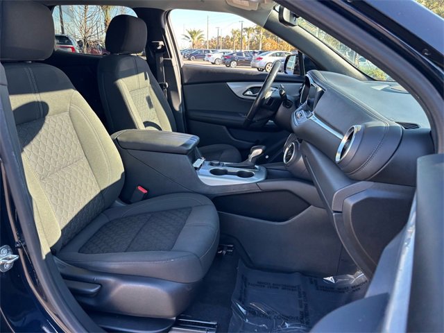 Used 2020 Chevrolet Blazer LT image 19
