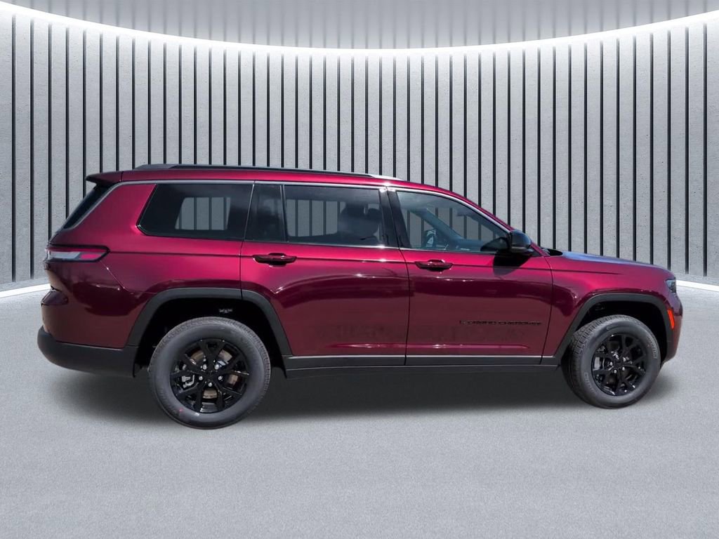 New 2026 Jeep Grand Cherokee L 4WD image 4