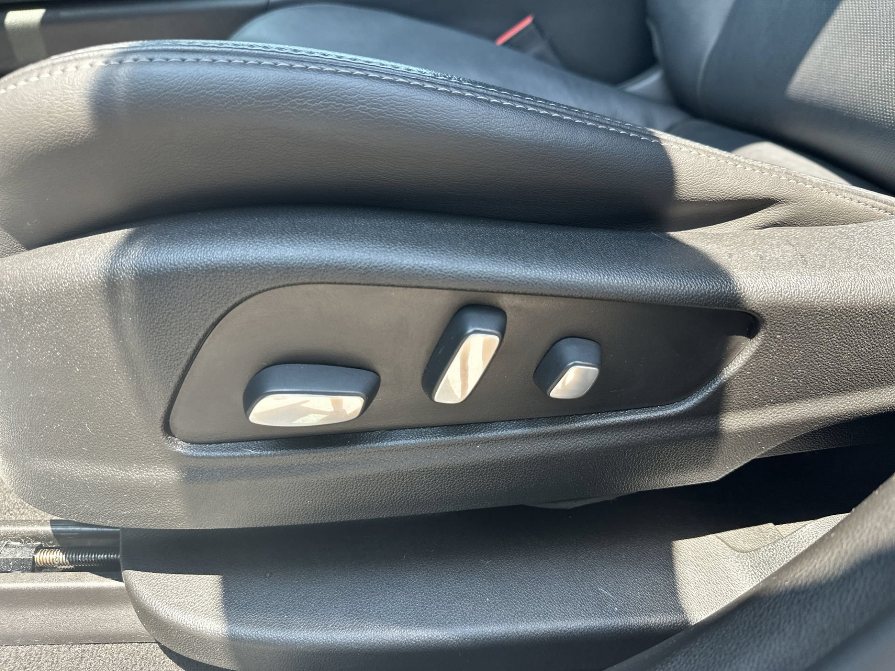Used 2020 Cadillac XT6 Sport AWD/4WD image 14
