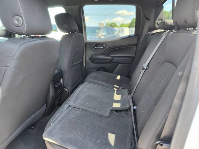 Used 2023 Chevrolet Colorado LT w/ LT Convenience Package II AWD/4WD image 16