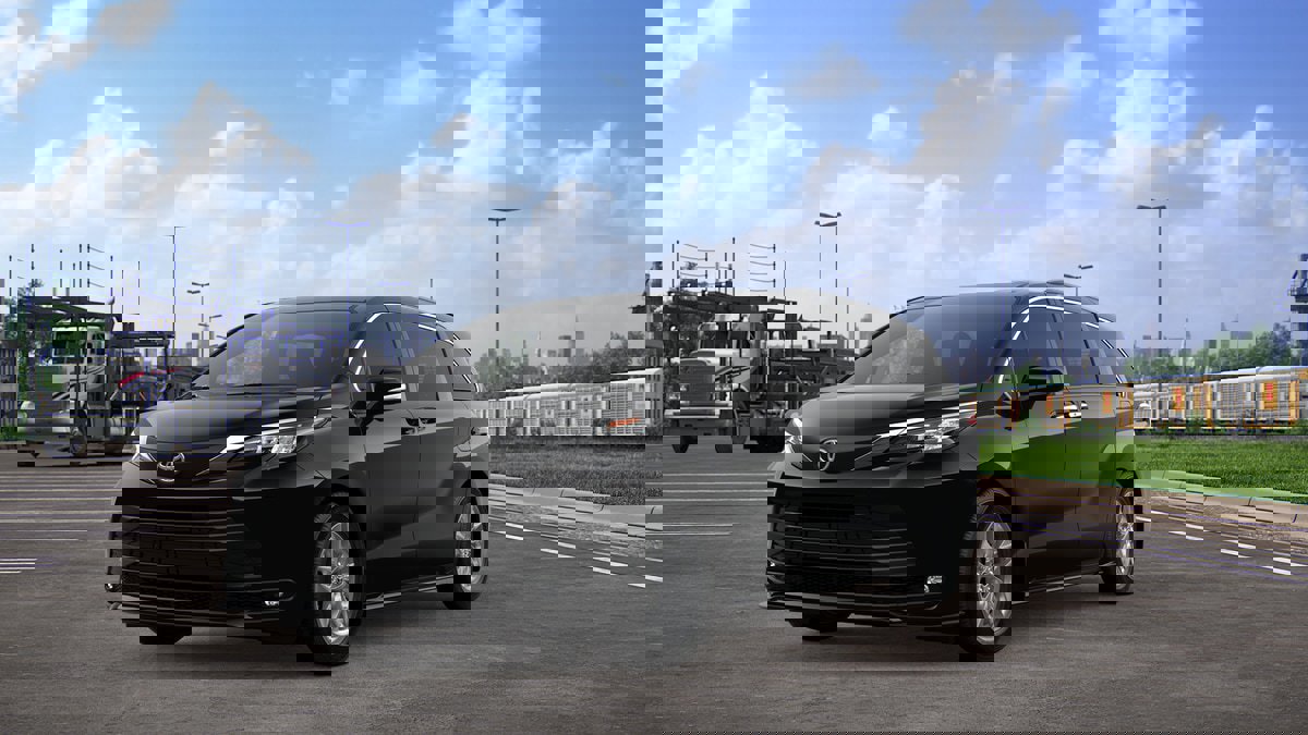 New 2026 Toyota Sienna XLE