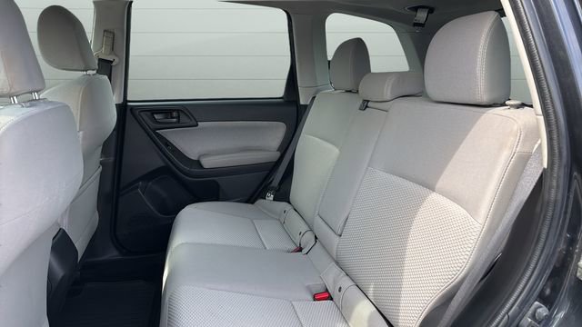 Used 2018 Subaru Forester 2.5i Premium w/ All-Weather Package AWD/4WD image 23