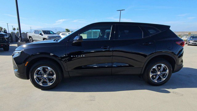 Used 2025 Chevrolet Blazer LT image 5